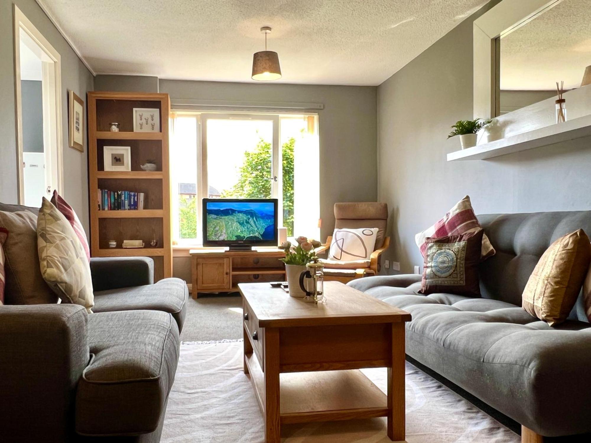 Spacious 2 Bed-Flat In Glasgow City - Free Parking מראה חיצוני תמונה
